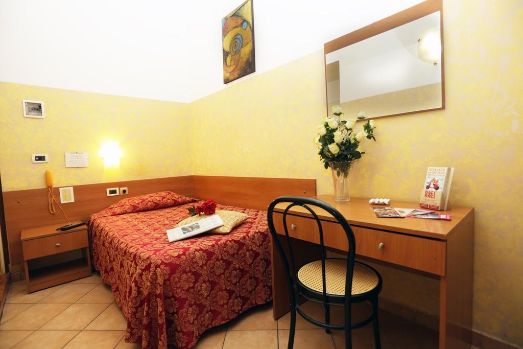 Hotel Bergamo Rome Ruang foto